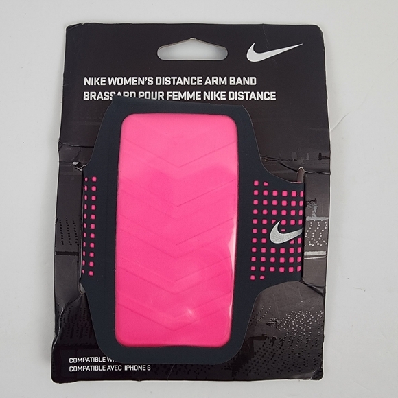 Nike Women's Pink Distance Arm Band - Picture 1 of 13